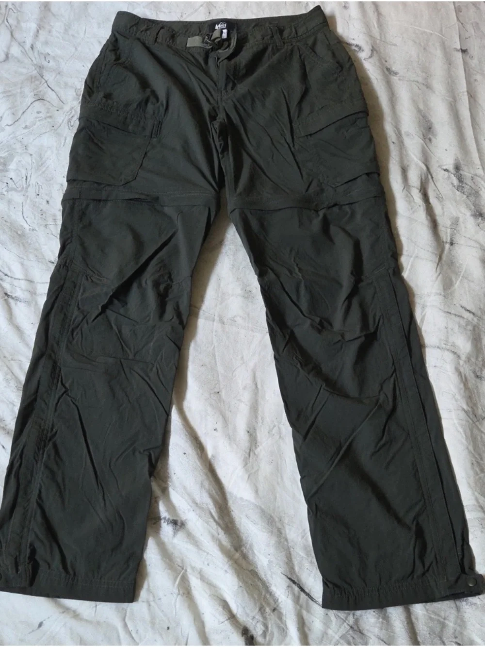 Men's Dark Olive Convertible Cargo Pants - Lightweight Outdoor Trousers